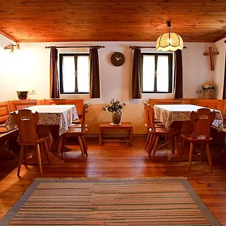 Near Afritzer Nockberge Trails Otel 4*